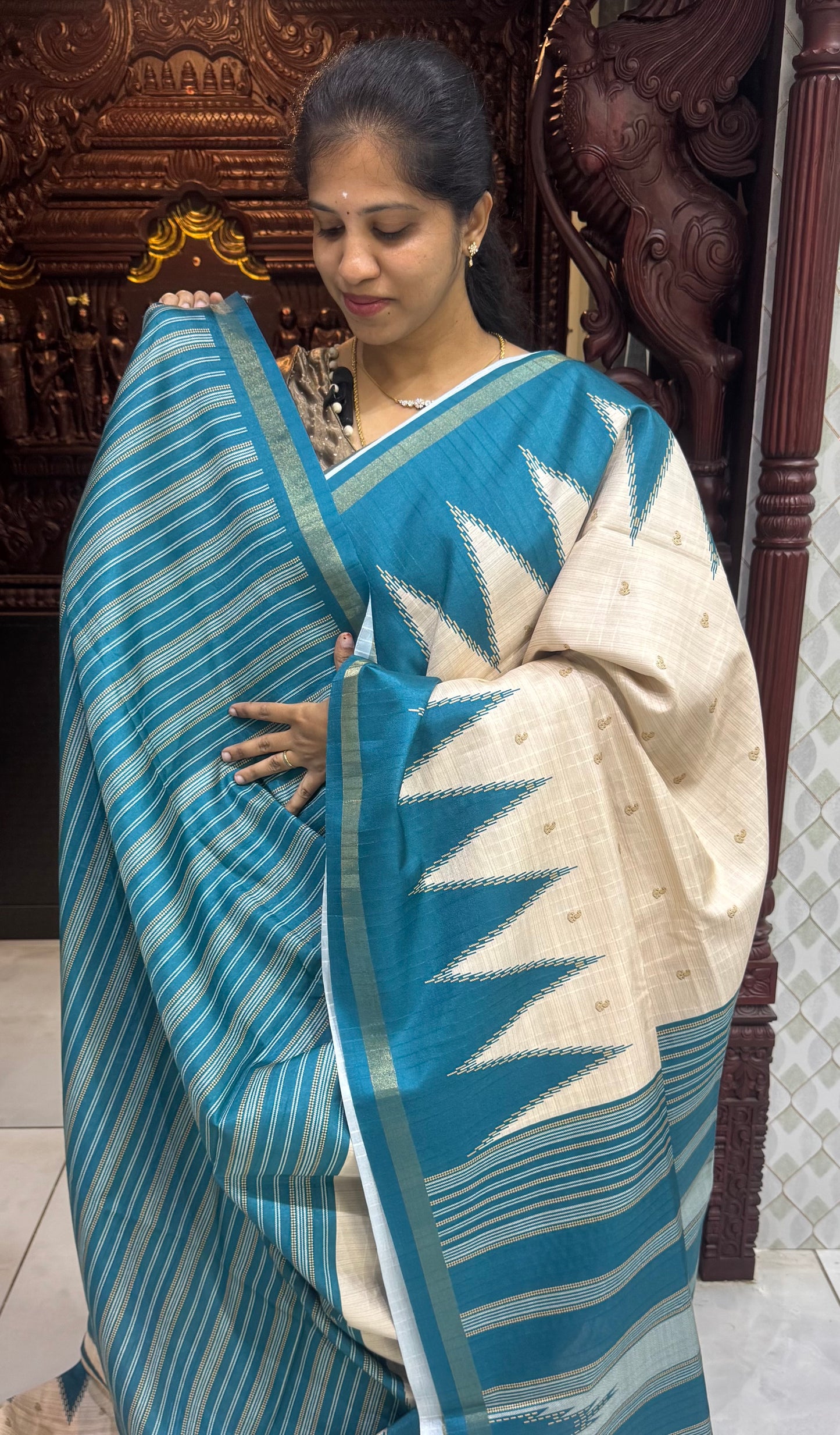 Art Tussar Silk Sarees With Temple Border | DSM120