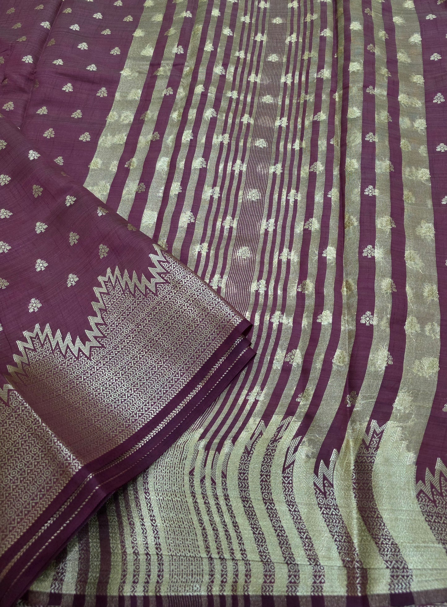 Semi Tussar Sarees With Temple Border | DSM108