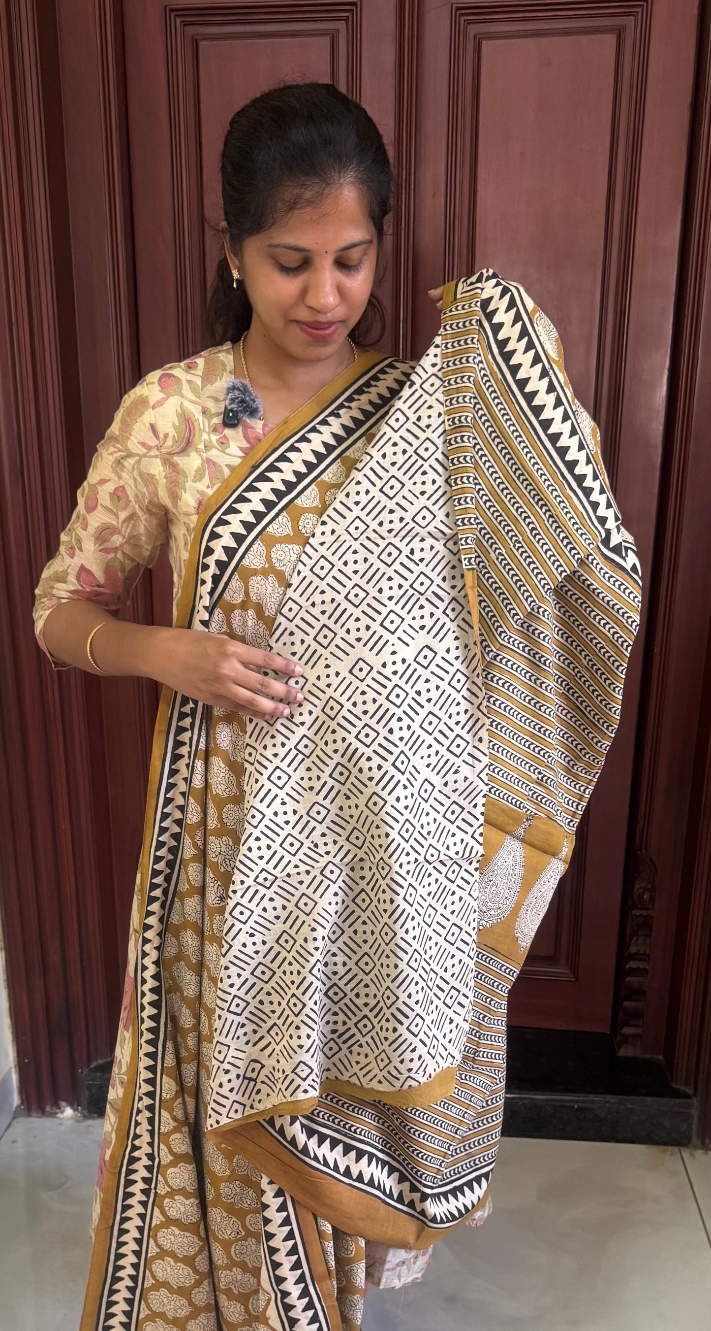 Handblock Print MulMul Cotton Sarees | DSAN002