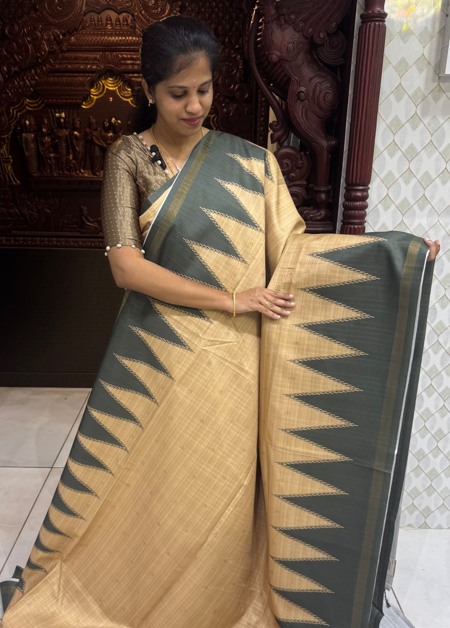 Art Tussar Silk Sarees With Temple Border | DSM120
