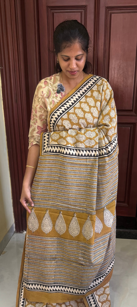 Handblock Print MulMul Cotton Sarees | DSAN002